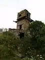 Turn de supraveghere sovietic în ruine