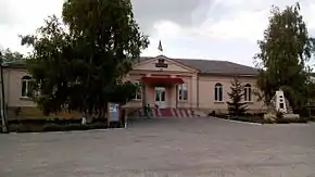 Casa de cultură din centrul satului