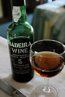Sticlă de vin de Madeira