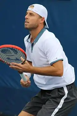 Oliver Marachdublu masculin