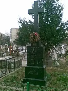 Mormântul soților Dufour