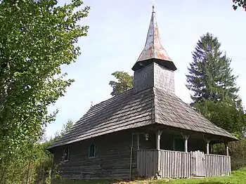 Biserica de lemn „Cuvioasa Paraschiva”