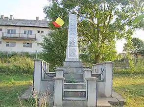 Monumentul eroilor din satul Milaș