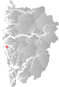 Poziția localității Comuna Austrheim