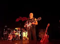 Nicu Covaci, în concert cu Phoenix, Toronto, Canada, 2005