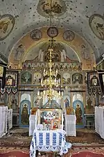Biserica „Sfântul Ierarh Nicolae” (interior)