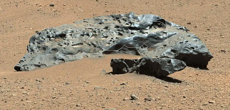 Meteorit găsit de Curiosity