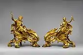 Pereche de apărători de șemineu franceze rococo; circa 1750; bronz doré; primul: 52,7 x 48,3 x 26,7&nbsp;cm, al doilea: 45,1 x 49,1 x 24,8&nbsp;cm; Muzeul Metropolitan de Artă