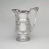 Ulcior; circa 1872; argint; per total: 28.6 x 15.6 x 21.9 cm; Muzeul Metropolitan de Artă
