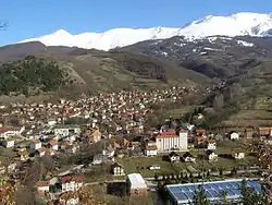 Stațiunea de schi Brezovica și orașul Štrpce