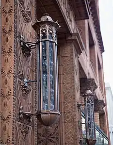 Detaliu al Clădirii Guaranty din New York, de Louis Sullivan (1896)