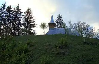 Biserica din vârf de deal