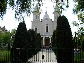 Biserica ortodoxă „Izvorul Tămăduirii"