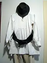 Port popular din Mihalț