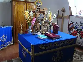 În altar