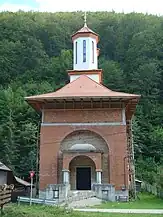 Biserica de zid în construcție cu hramul „Sfântul Ierarh Nicolae”