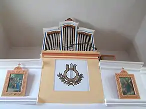 Orgă și scene din Calea Sfintei Cruci