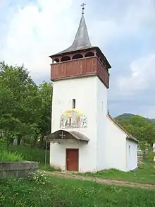 Biserica de zid din satul Curechiu