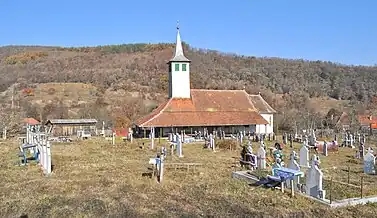 Biserica de lemn din Prăvăleni