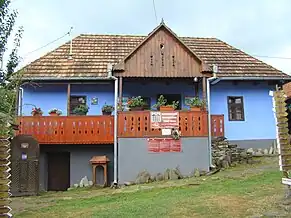 Muzeul pălăriilor de paie din Crișeni