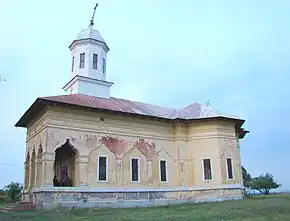 Biserica ortodoxă Sfântul Ierarh Nicolae din satul Izvoarele