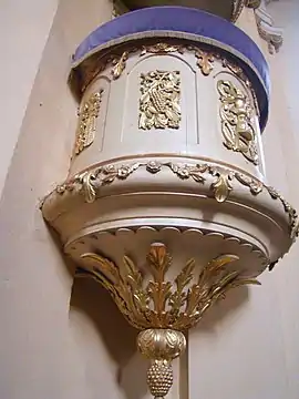 Biserica evanghelică (amvonul)