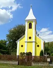 Biserica romano-catolică construită de familia nobiliară Szentkereszty în secolul XVIII