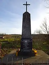 Monumentul eroilor din Căcuciu