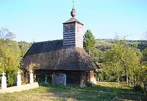 Biserica de lemn „Sfinții Apostoli Petru și Pavel” din Zolt