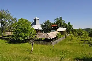 Biserica de lemn din satul Dobrești