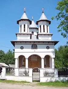 Noua biserică ortodoxă din Oteșani