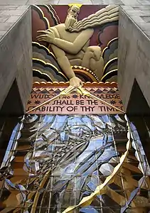 Ornamentarea de portal Înțelepciune de Lee Lawrie la Rockefeller Center (1933)