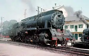 Locomotiva cu aburi "Malaxa" (CFR seria 151)