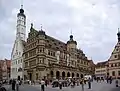Rathaus / Primăria și Ratstrinkstube
