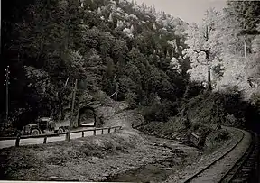 Lângă derivaţia spre Pasul Rotunda