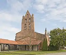 Biserica.