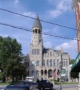 Washington County Courthouse, in the town square