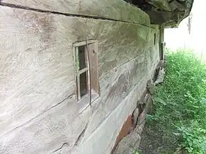 Latura de nord a bisericii.