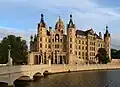 Castelul Schwerin⁠(d), reședința Marelui Ducat al Mecklenburg-Schwerin