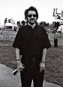 30 noiembrie: Shane MacGowan, muzician irlandez (The Pogues)