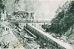 Construirea drumului către izvoare, în dreptul izvorului Sf. Spiridon