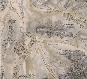 Stârciu în harta iosefină, 1769-1773. Vatra satului se întinde pe „Valea Stârciu”, pe afluentul său drept și pe platoul dintre cele două văi. Prin sat trece vechiul „drum al țării”, care lega Ungaria de Ardeal. Pe Valea Stârciului, la ieșirea din sat, sunt marcate două mori de apă. Biserica de lemn stă pe o înălțime pe malul stâng.