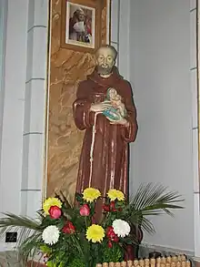 Statueta Fericitului Ieremia Valahul