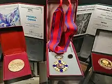 Steaua României în grad de Comandor; alte premii și medalii. Documente aflate în arhiva scriitorului Cezar Ivănescu și expuse în cadrul proiectului  cultural: Casa memorială Cezar Ivănescu.