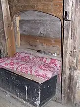 Balconul astupat din podul bisericii