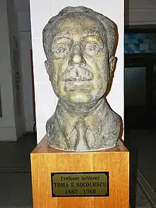 Bust Toma T. Socolescu