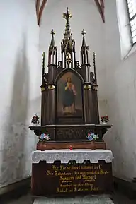 Altarul bisericii evanghelice