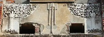 Pomul vieții pe casa din str. Preyer, nr.&nbsp;5