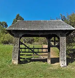 Torsadă la o Poartă maramureşeană din Sighetu Marmației