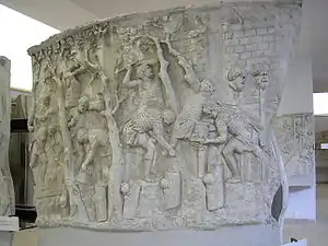 Construcția Podului de la Drobeta ce facilita incursiunile romanilor în Dacia